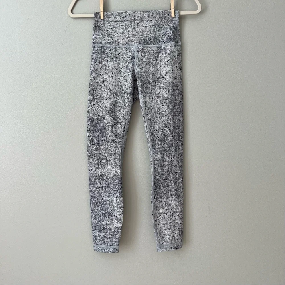 Lululemon Wunder Under HR 7/8 Tight 25” / Antiqued Alpine White Multi / SZ‎ 4
